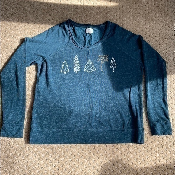 Sundry Sweaters - Sundry small lightweight sweater